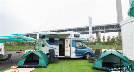 汽車頭條聯(lián)手電競科技，探索智能駕駛與沉浸體驗的融合新賽道